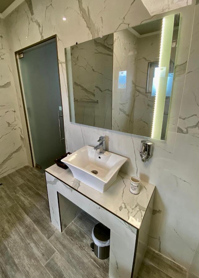Luxury Apartments Ivon プロヴディフ エクステリア 写真