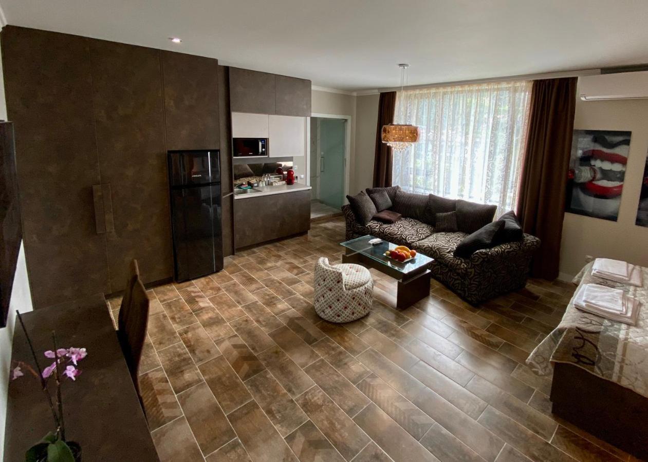 Luxury Apartments Ivon プロヴディフ エクステリア 写真